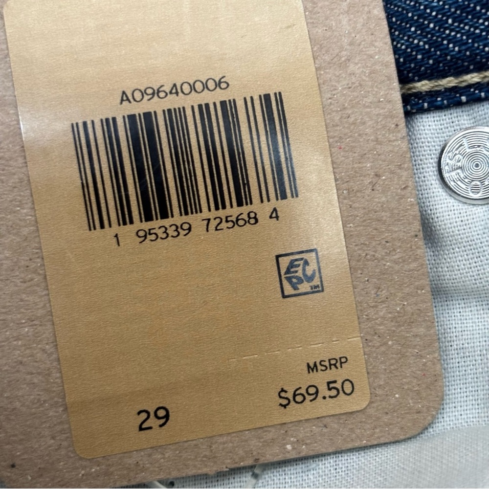 π¦ Levi's Distressed Straight Leg Jeans - Low Pro π¦ - Picture 12 of 14
